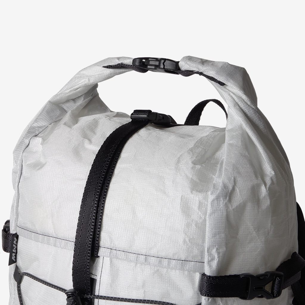 NERDY MOUNTAIN WORKS Ultra200 ZACPAC 手工製作輕量包25L [ 含水壺袋*1 ] 2色 日本製