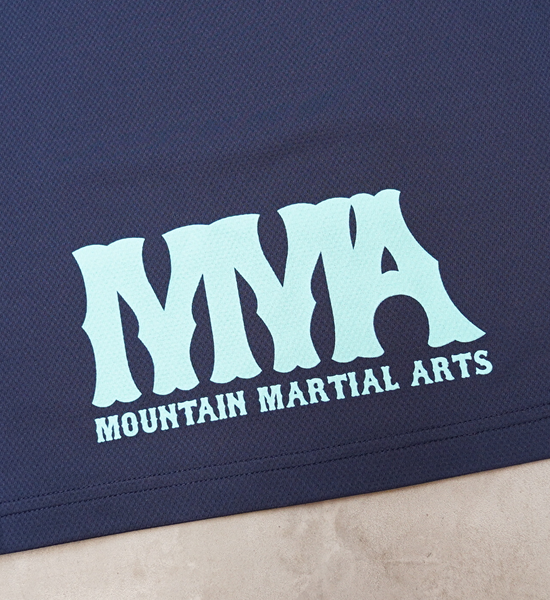 MOUNTAIN MARTIAL ARTS  COOLMAX® 從城鎮到山區 速乾透氣無袖 日本製