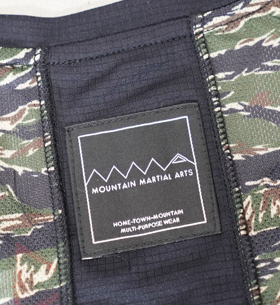 MOUNTAIN MARTIAL ARTS [ 100公里越野跑賽 ] 從城鎮到山區 POLARTEC®︎ Power Dry + POLARTEC® Power Wool 速乾透氣無袖  男女同版 日本製