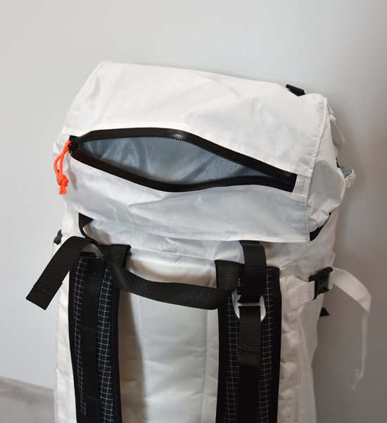 Hyperlite Mountain Gear  Dyneema® PRISM 40L 雪地攀登包 [ 可選背長 / 肩膀不可調整 ]