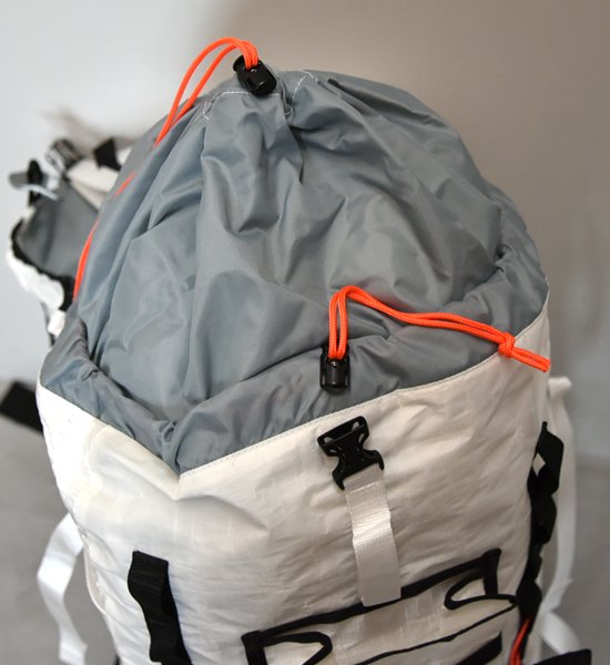 Hyperlite Mountain Gear  Dyneema® PRISM 40L 雪地攀登包 [ 可選背長 / 肩膀不可調整 ]