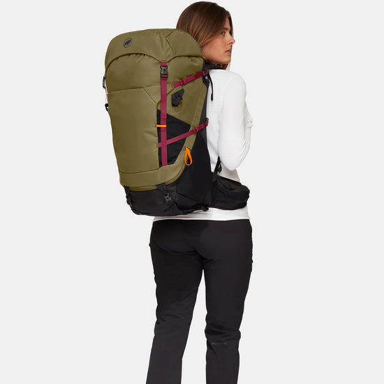 Mammut Ducan Spine 輕量款  55L 女