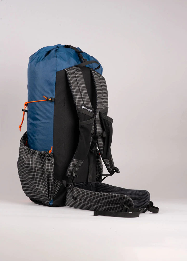 ATOM PACKS [ 碳纖維框架 ] The Atom+ 35L + 5L  英格蘭製