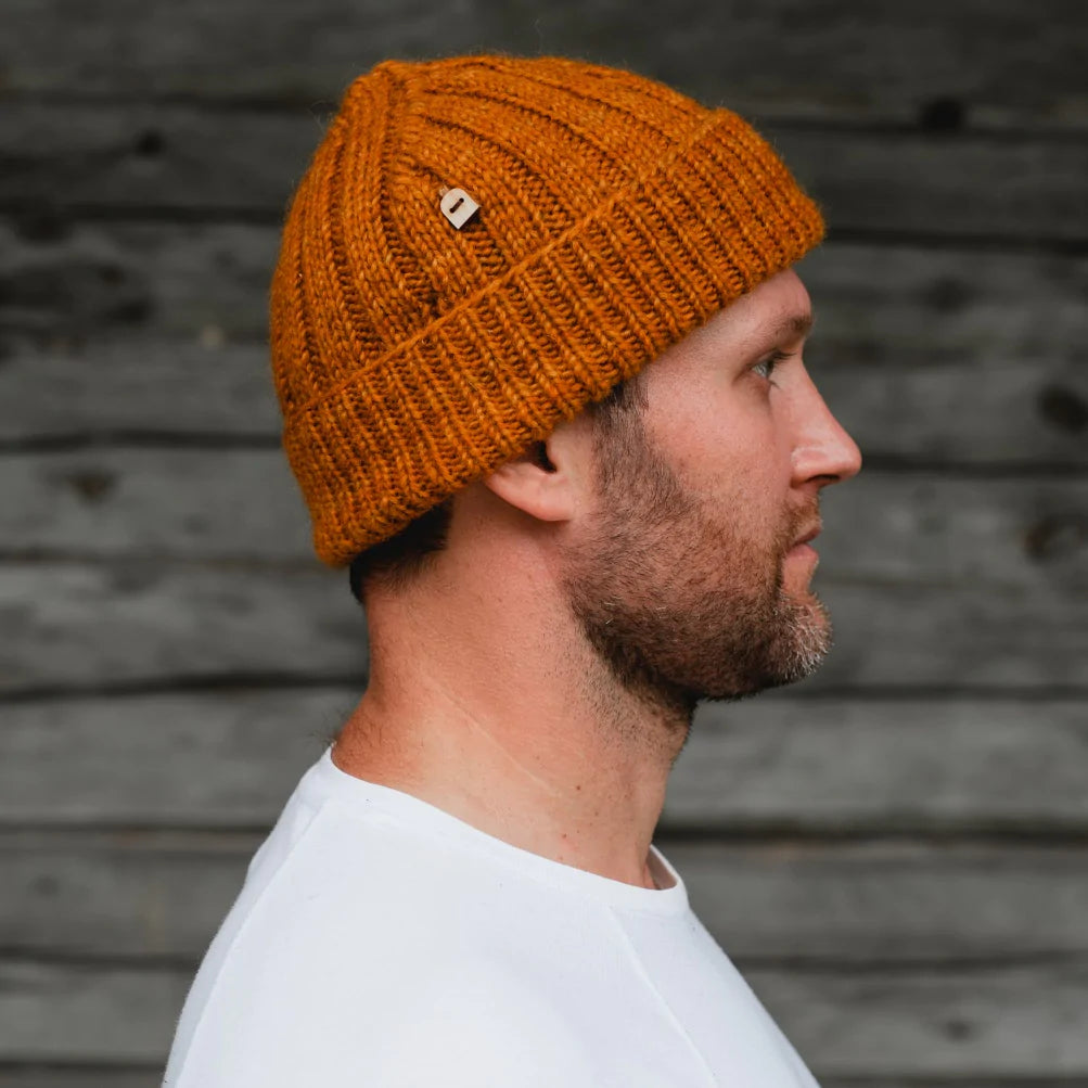 Load image into Gallery viewer, Myssyfarmi  100% 有機芬蘭羊毛手工編織漁夫帽 [ 短款 / 男士 ] 14色 日本紡紗芬蘭製造
