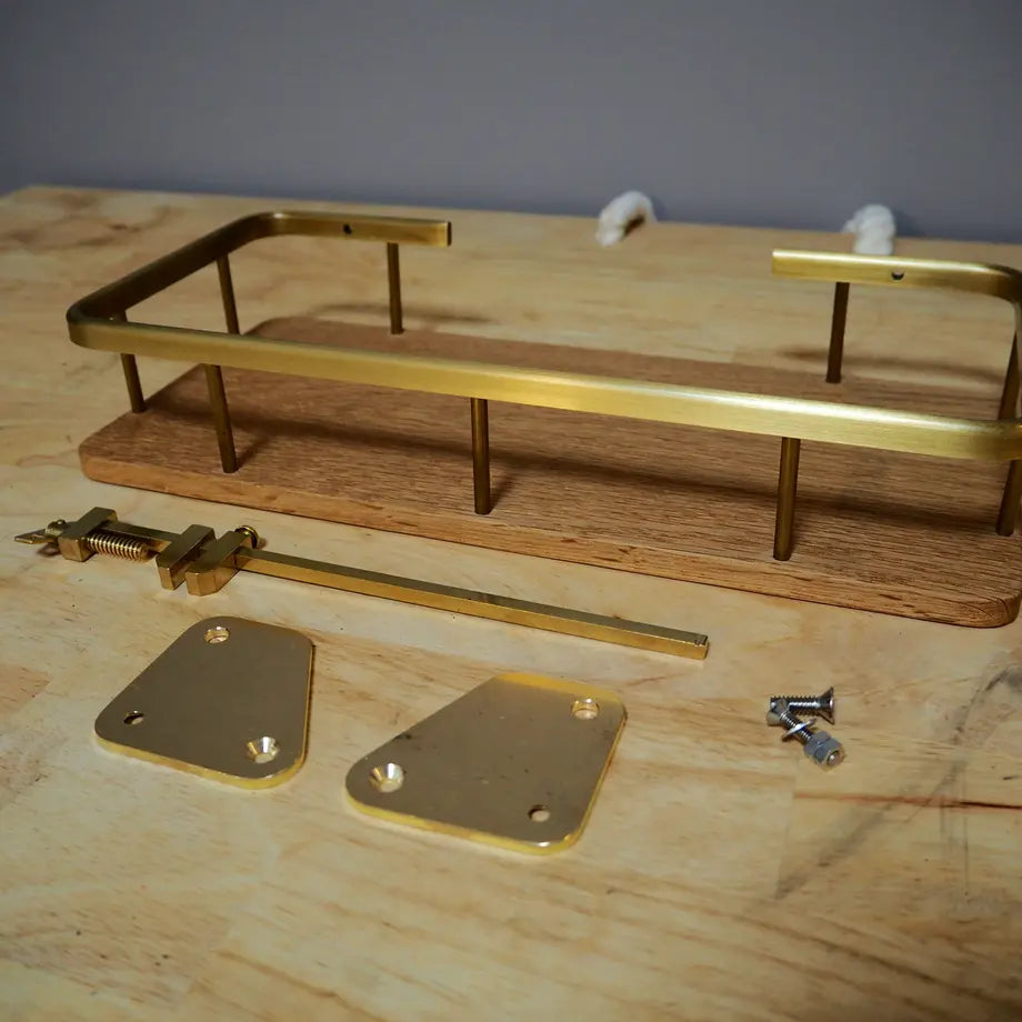 Platform Rocker Kermit 訂製木邊桌 黃銅版 2色 日本製